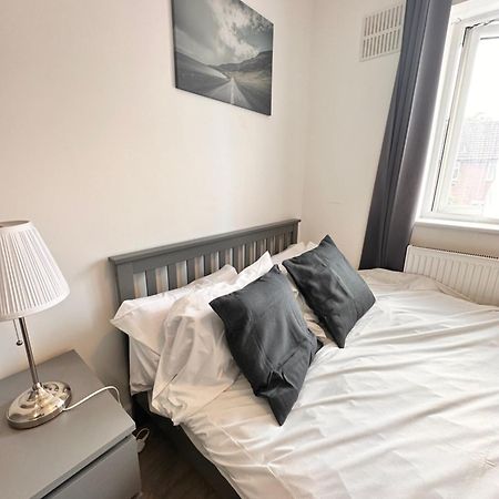 Double And Single Rooms In Bromley By Bow 伦敦 外观 照片